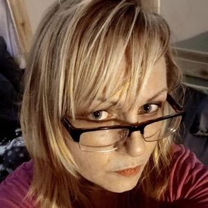 Meet your Posher, Brenda